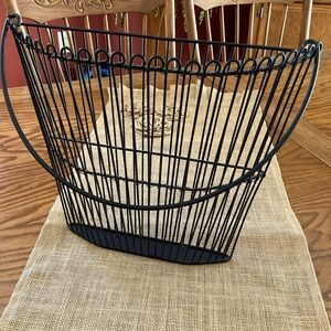 Metal Decorative Basket With Handle